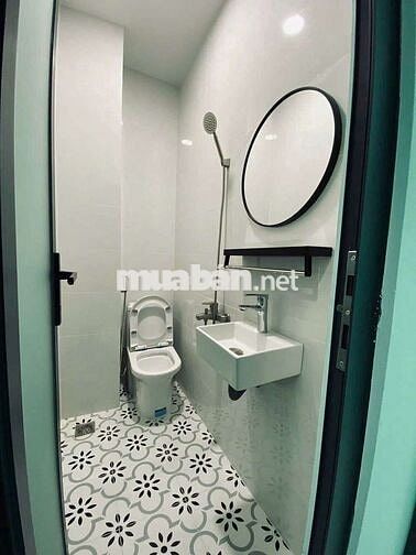 Cho thuê nhà mới xây 4pn 3wc Quang Trung P11