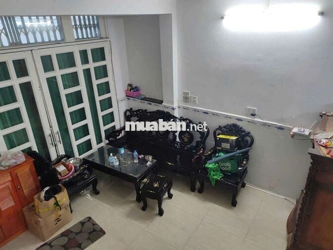 Bán nhà sổ Hồng riêng tăng hết nội thất