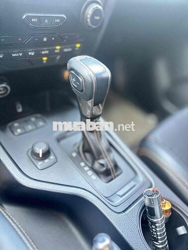 Ford Ranger WildTrak 2.0 Biturbo 4x4 sản xuất 2021