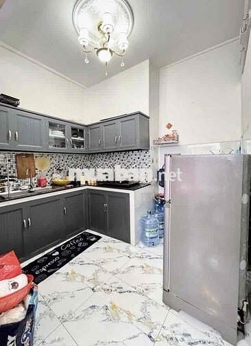 2,95 Tỷ- Bán nhà Bình Tân, Tỉnh lộ 10, 28m2, 3 Pn, sổ riêng
