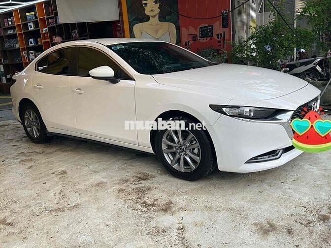 Mazda 3 2024 1.5L Luxury - 19000 km