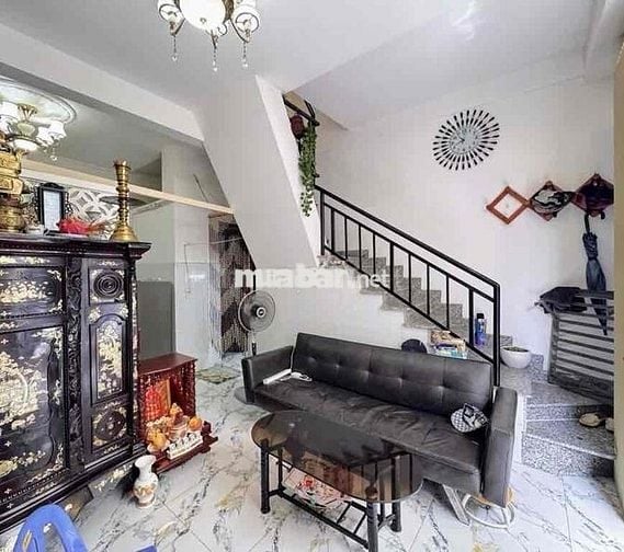 2,95 Tỷ- Bán nhà Bình Tân, Tỉnh lộ 10, 28m2, 3 Pn, sổ riêng