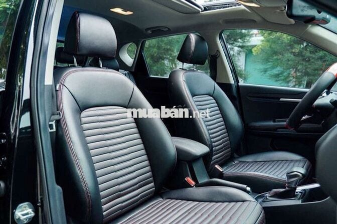 Kia Sonet Premium 2023 - 2940 km