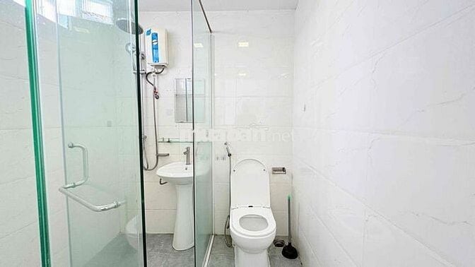 STUDIO CỬA SỔ LỚN VIEW BITEXCO FULL NỘI THẤT THANG MÁY NGAY BẾN THÀNH