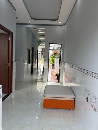 Nhà vườn mới DT đất 160m2 Mỹ Hạnh Bắc, Đức Hòa, Long An, giá 2,36ỷ