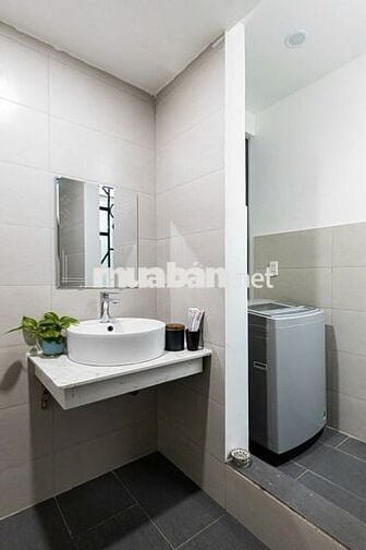 CĂN HỘ 1 PHÒNG NGỦ ĐƯỜNG LÊ VĂN HIẾN TRỐNG SẴN FULL NỘI THẤT