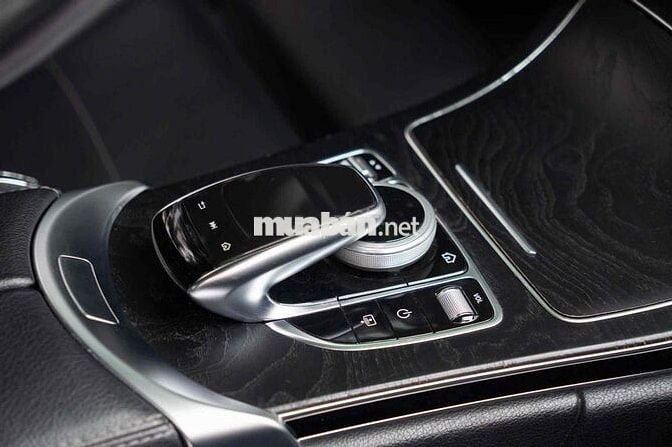 Mercedes C200 Facelift - Model 2019 - Zin đẹp