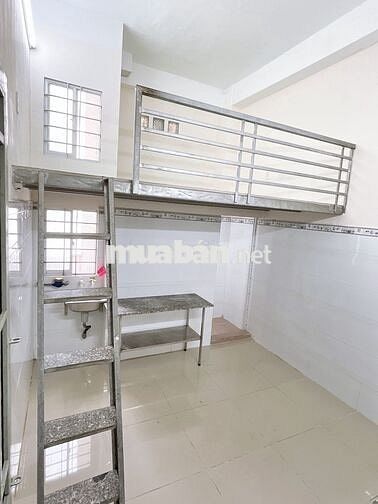 DUPLEX SIÊU RỘNG GÁC CAO 2M , CỬA SỔ TRỜI THOÁNG MÁT CẢ NGÀY