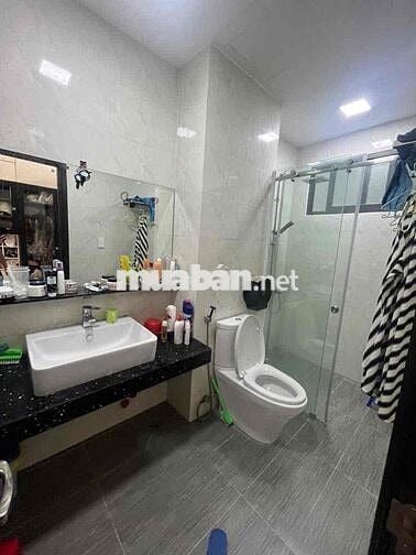 🏠 **CẦN BÁN NHÀ PHỐ HIỆN ĐẠI MẶT TIỀN SỐ TẠI CHỢ TÂN MỸ QUẬN 7**