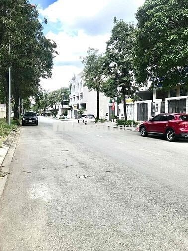 Bán đất thổ cư 1.127m2 giá 68 tỷ