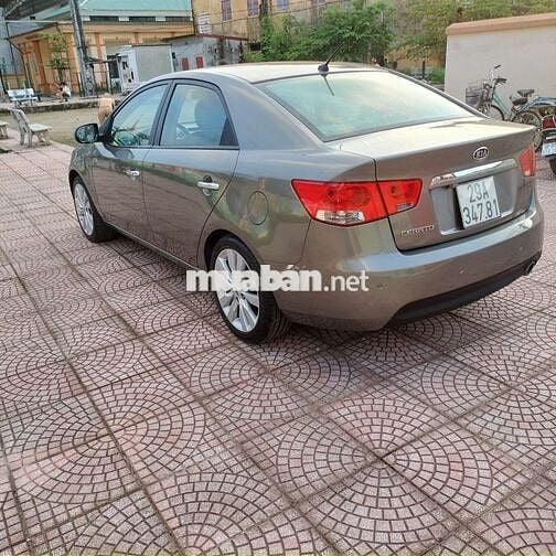2010 1.6 AT - 13000 km