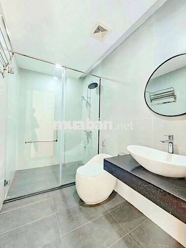 Em đang cần bán nhà 40m, 5 tầng tại Trần Phú,HĐ,ngõ to chỉ nhỉnh 7 tỷ