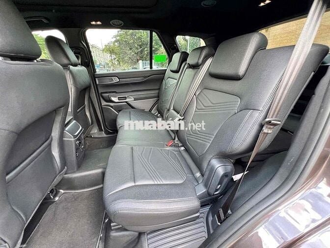Ford Everest Titanium 2 cầu 2024 xuất hoá đơn cao
