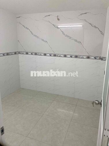 Nhà sổ hồng đẹp, 3 phòng ngủ, 1 xẹc đường HT17, Q12