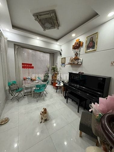 ⭐️Bán 2 căn Nhà 3 Lầu Cao cấp cách Mặt tiền Nguyễn Văn Trỗi 15m, P8