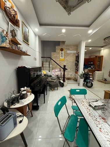 ⭐️Bán 2 căn Nhà 3 Lầu Cao cấp cách Mặt tiền Nguyễn Văn Trỗi 15m, P8
