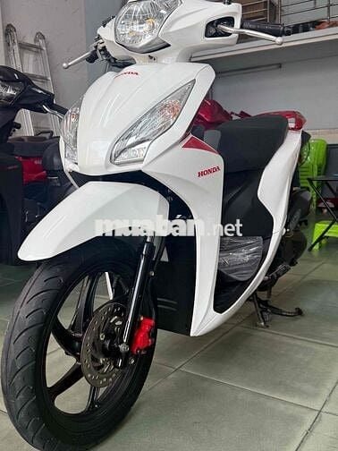 vission 2019 khoá smk pbđb trắng đỏ
