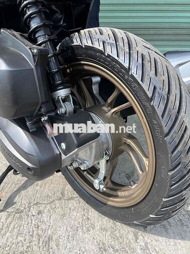 Vario 2025 2.600km chính chủ 60 có bán trả góp