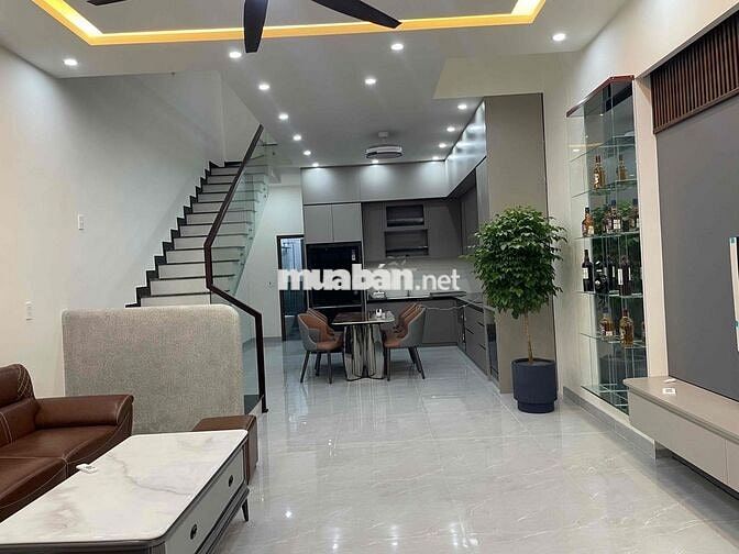Nhà 3 tầng full nội thất đường Đặng Văn Chung Hoà Xuân