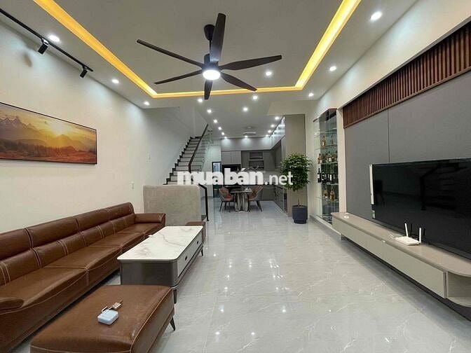Nhà 3 tầng full nội thất đường Đặng Văn Chung Hoà Xuân