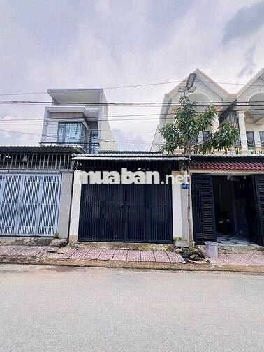 Bán Gấp Nhà Cấp 4 Đường Nhựa 81m2 Gần Chợ Tân Long Và Vincom 550