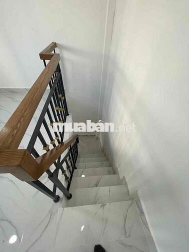 chỉ 2.45 Tỷ có nhà hộ khẩu Quận 6, Bán nhà 3 tầng, dt 17m2, dtsd 41m2,