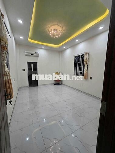 CẦN BÁN NHÀ NGUYÊN CĂN 3PN, 4 WC, Nguyễn Hồng Đào, Tân Bình