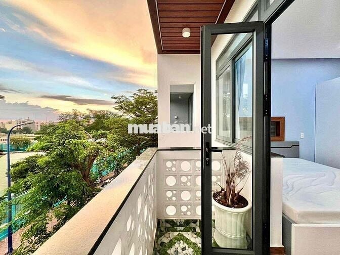 CĂN HỘ STUDIO BAN CÔNG TÁCH BẾP FULL NỘI THẤT NGAY PHẠM VĂN CHIÊU