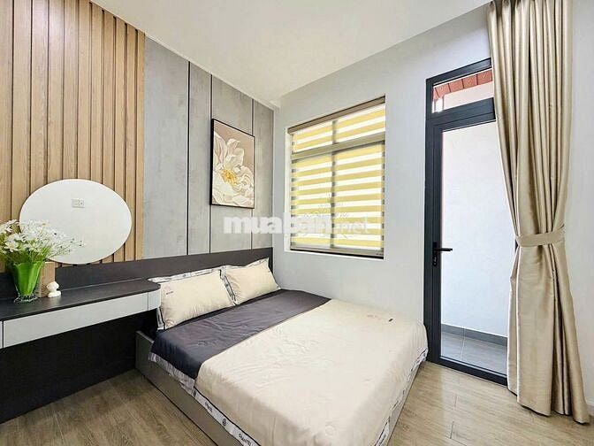 Gấp Bán HXH  P.15 TÂN BÌNH -3 Tầng - 3PN - FULL NỘI THẤT-Sổ Hồng Riêng