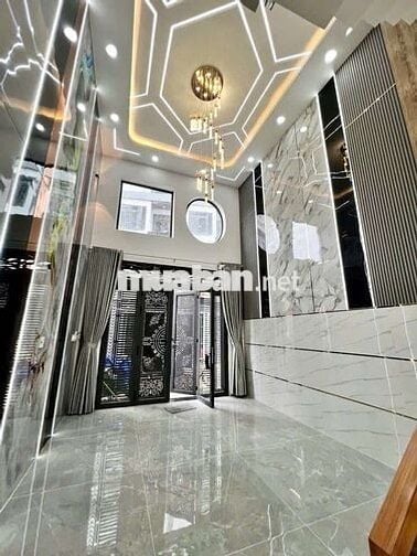 Nhà Đẹp 5 Tầng — Gần Hương Lộ 2 , Tỉnh Lộ 10 (4,3m x 12m)