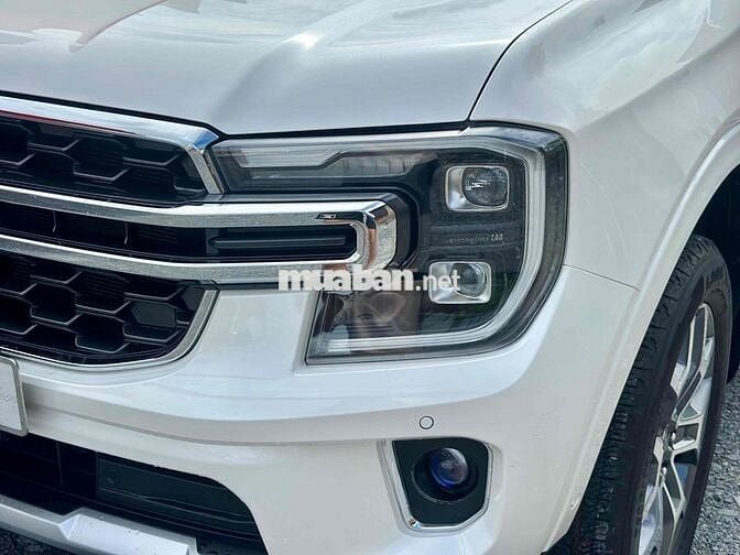 Ford Everest 2022 Titanium Plus 2.0L 4x4 AT