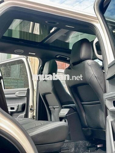 Ford Everest 2022 Titanium Plus 2.0L 4x4 AT