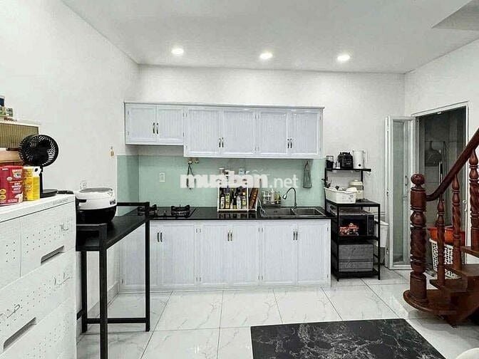 bán nhà C4 hẻm 3.5m. 4.1 x 17. công nhận đủ. chỉ 4.63tỷ