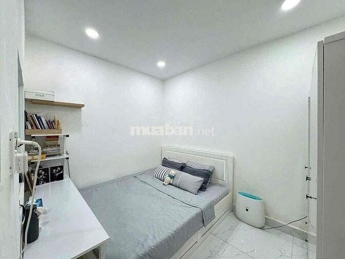 bán nhà C4 hẻm 3.5m. 4.1 x 17. công nhận đủ. chỉ 4.63tỷ