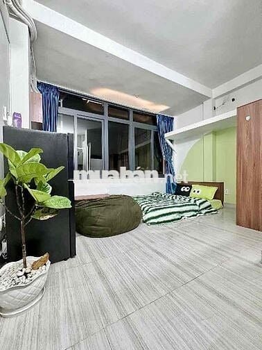 CHDV 18P. DÒNG TIỀN 100TR/TH. DTICH 99M NỞ HẬU. HXH GẦN CV LÀNG HOA