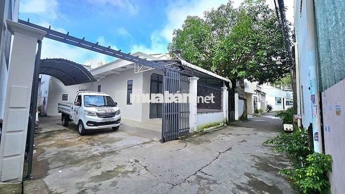 Nhà nguyên căn 150m2 đường Nguyễn Đệ