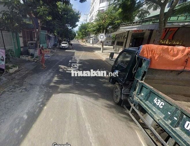 Bán đất Hoài Thanh, khu pháo hoa