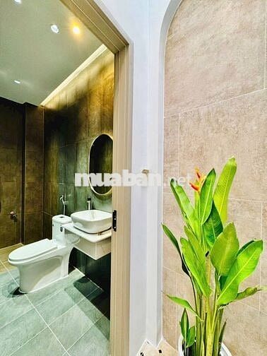4.5 TỶ - NHÀ 36M² (4x9) HUỲNH VĂN BÁNH, PHÚ NHUẬN - 1 TRỆT 1 LẦU, 3 PN