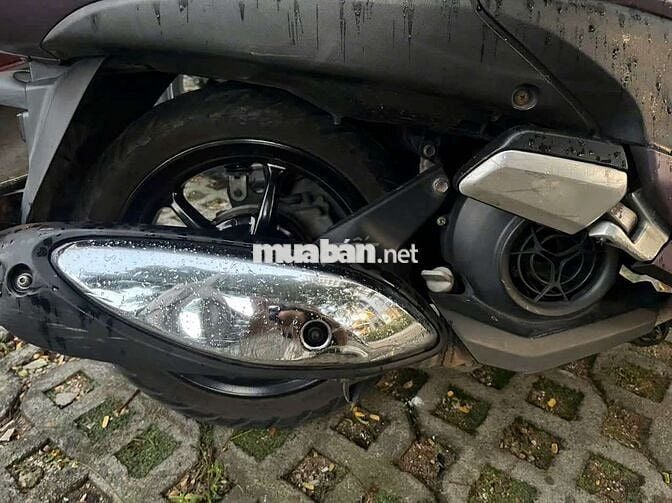 Nhà dư cần bán bớt xe grande còn mới cáo đời cao