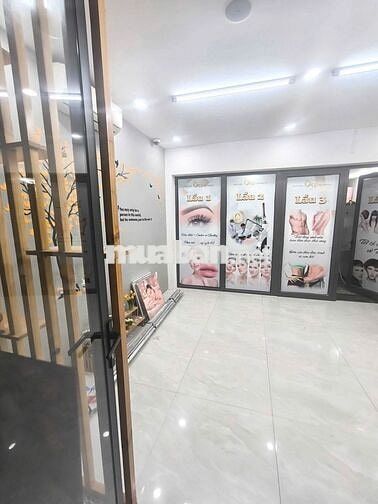 Cho Thuê Nhà Đường Trần Khắc Chân, Quận 1 ( Thang Máy - 4 Lầu Suốt )
