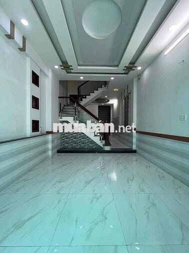 Cho thuê nhà HXH P14,GV, 5pn,5wc . Giá chỉ 15tr/ tháng
