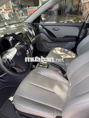 Hyundai Avante 2012 1.6 AT - 14560 km