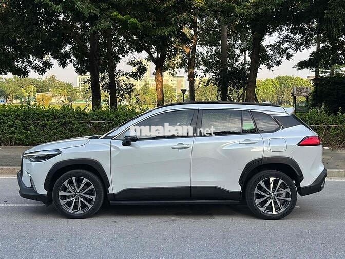 Toyota Corolla Cross 2022 1.8V - 22000Km Trắng