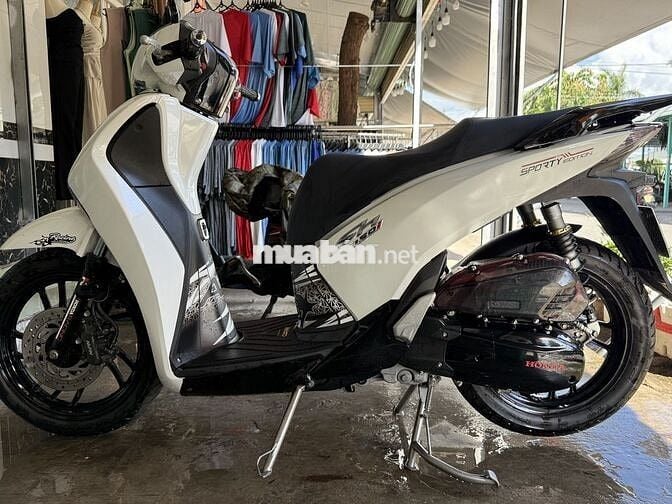 SHVN 150i 2015 Trắng Đen mới 95%