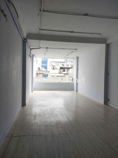 Cho Thuê Nhà Đường Bàn Cờ, Quận 3 ( 3 Lầu Suốt, 4WC, MBKD - 4x22m )
