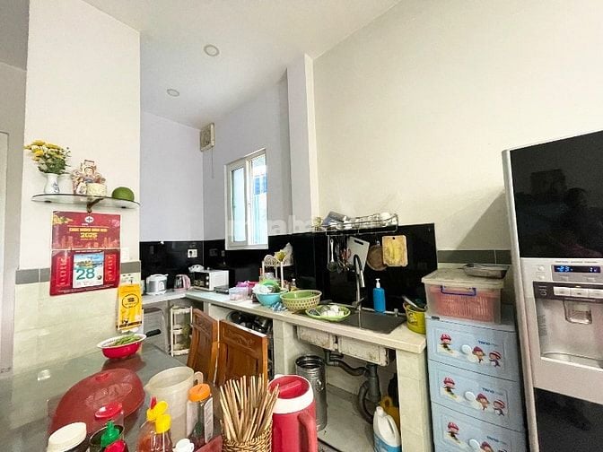 Bán nhà hẻm xe tải Đỗ Nhuận, 90m2 không lộ giới, 3 tầng, Chỉ 6tỷ9 TL
