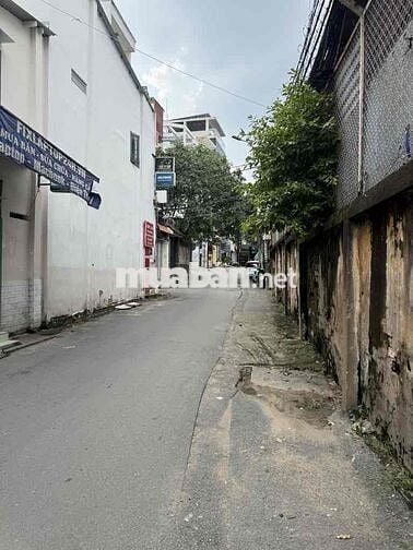 Bán nhà Thống Nhất, 35m2, 2 Tầng, 2PN,Nhà Rộng thênh than,Hẻm XH, TL