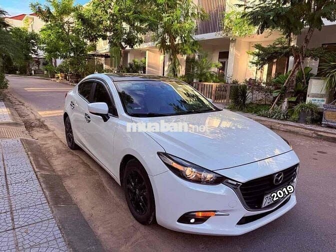 Mazda 3 2019 1.5L Premium - 67000 km