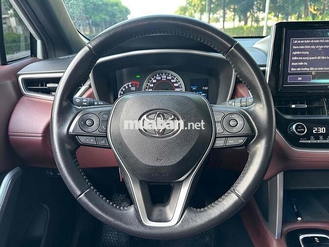 Toyota Corolla Cross 2022 1.8V - 22000Km Trắng