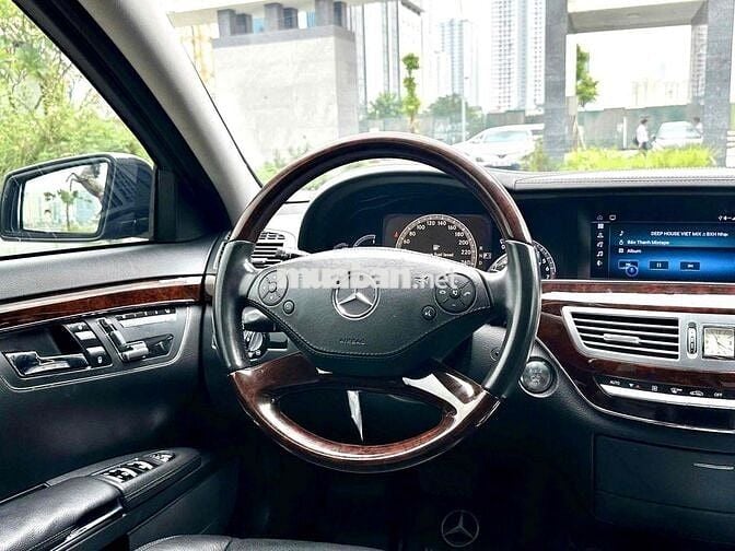 Mercedes Benz S300L sx 2011 màu đen siêu đẹp hiêm
